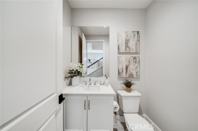 126 Paxton, Irvine CA: https://media.crmls.org/medias/10d34314-76b2-408a-92fb-1a9f07bbe479.jpg