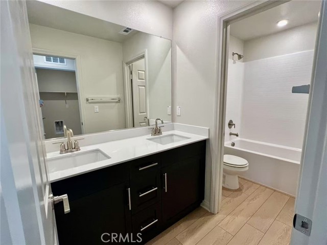 26592 Ashley Road, Menifee CA: https://media.crmls.org/medias/10d398ea-451c-49d7-88fb-f8d8ec118842.jpg