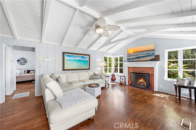 2072 Glenneyre St, Laguna Beach, CA 92651