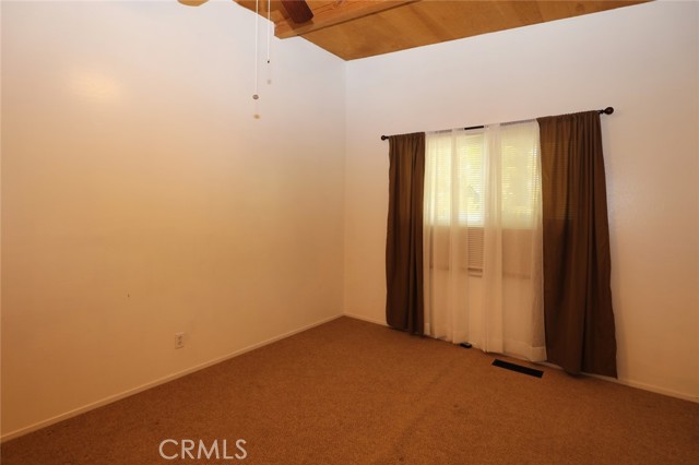 Detail Gallery Image 17 of 37 For 13238 Driftwood, Clearlake Oaks,  CA 95423 - 3 Beds | 2 Baths