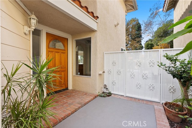 Detail Gallery Image 6 of 37 For 30 Entrada, Irvine,  CA 92620 - 4 Beds | 2/1 Baths