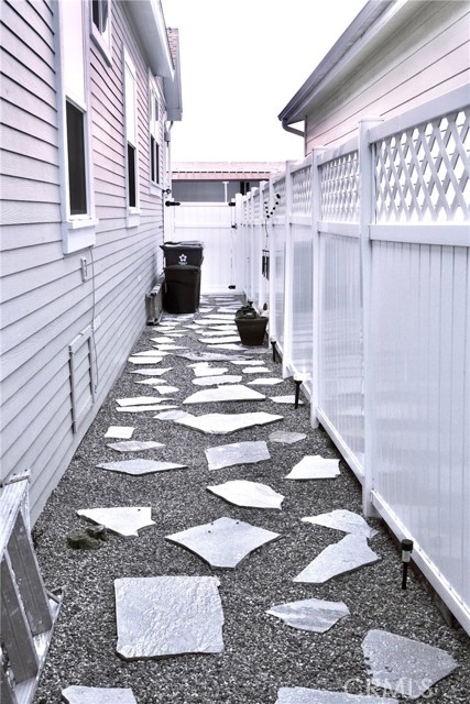 Detail Gallery Image 18 of 25 For 20701 Beach Bld #252,  Huntington Beach,  CA 92648 - 3 Beds | 2 Baths