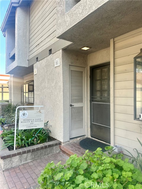 Detail Gallery Image 4 of 40 For 2220 E Chapman Ave #51,  Fullerton,  CA 92831 - 2 Beds | 1/1 Baths