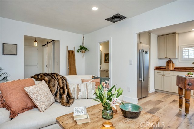 17380 Parnassus Drive, Cobb CA: https://media.crmls.org/medias/10d5ef93-14cd-4bf4-a85b-7e45eb016871.jpg