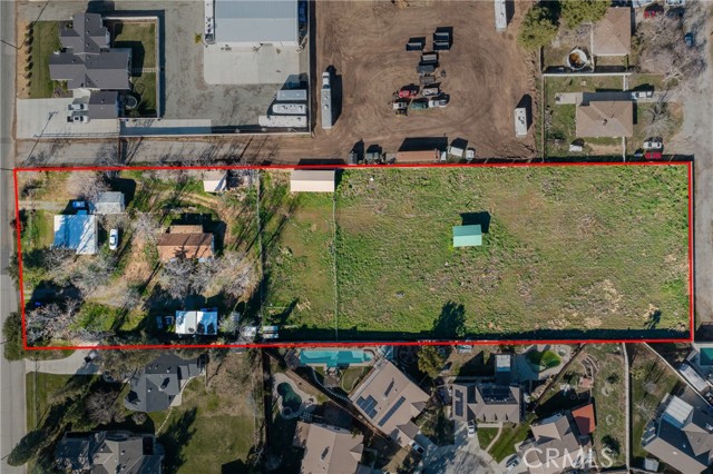 13487 Fremont Street, Yucaipa CA: https://media.crmls.org/medias/10d6bb23-c1ce-4d97-9b8c-8b8bbf2a6d40.jpg