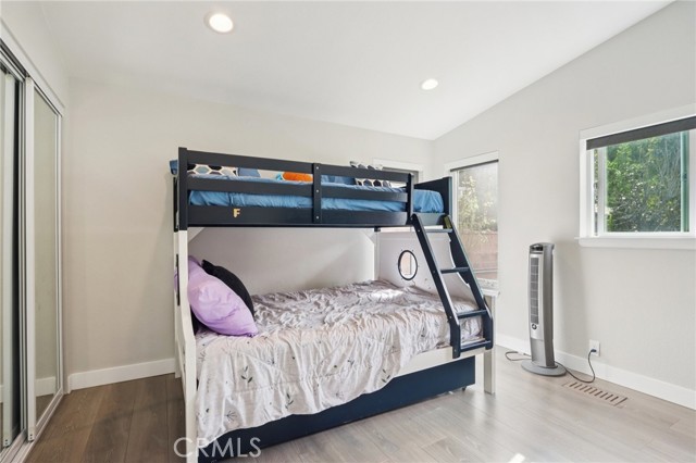 Detail Gallery Image 21 of 75 For 18320 Ingomar St, Reseda,  CA 91335 - – Beds | – Baths