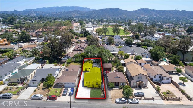 7634 Kyle Street, Tujunga CA: https://media.crmls.org/medias/10d7b442-1267-424f-b768-1c1b3e6c429a.jpg
