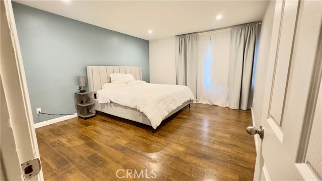 Detail Gallery Image 17 of 44 For 5339 Newcastle Ave #109,  Encino,  CA 91316 - 2 Beds | 2 Baths