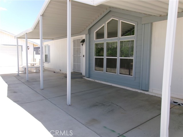 Detail Gallery Image 17 of 61 For 13983 Silver Lake Pl, Victorville,  CA 92395 - 3 Beds | 2 Baths