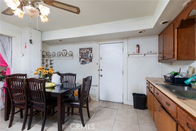 Detail Gallery Image 11 of 36 For 1031 K, Reedley,  CA 93654 - 3 Beds | 1 Baths