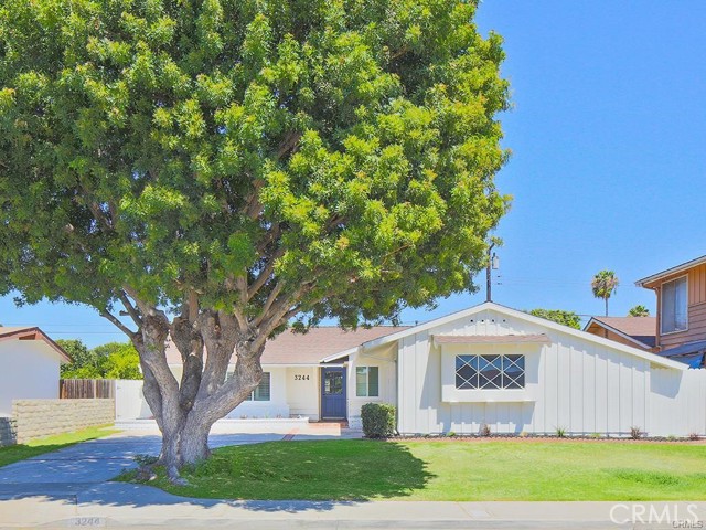 3244 Michigan Ave, Costa Mesa, CA 92626