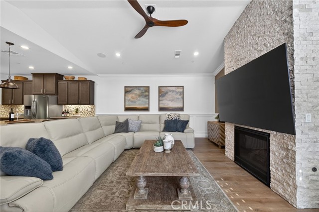 Detail Gallery Image 32 of 75 For 39776 Strada Firenze, Lake Elsinore,  CA 92532 - 4 Beds | 3 Baths