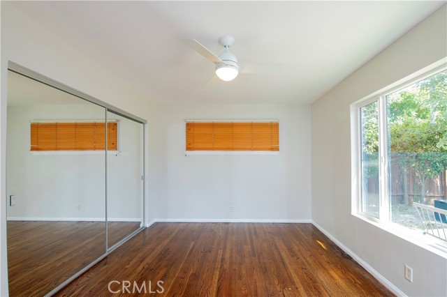 Detail Gallery Image 42 of 57 For 7447 Enfield, Reseda,  CA 91335 - 3 Beds | 2 Baths