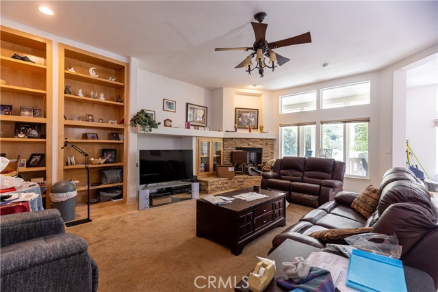 Detail Gallery Image 7 of 17 For 33220 Wilson St, Wildomar,  CA 92595 - 4 Beds | 3 Baths