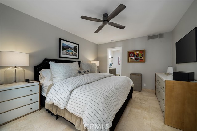 Detail Gallery Image 22 of 41 For 314 Appaloosa Way, Palm Desert,  CA 92211 - 2 Beds | 3/1 Baths