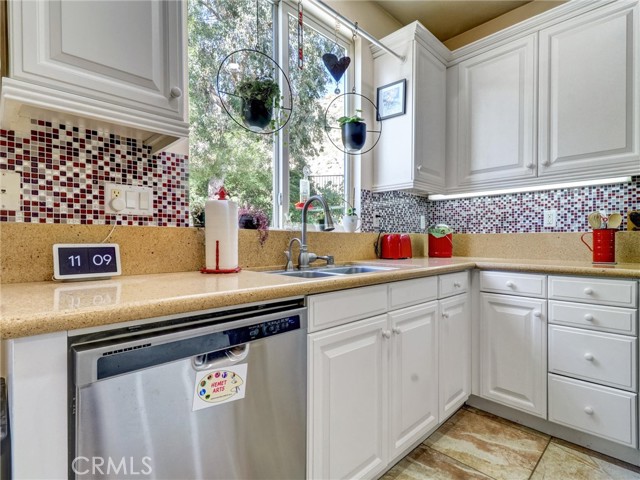 Detail Gallery Image 37 of 75 For 201 Janzen Way, Hemet,  CA 92545 - 2 Beds | 2 Baths