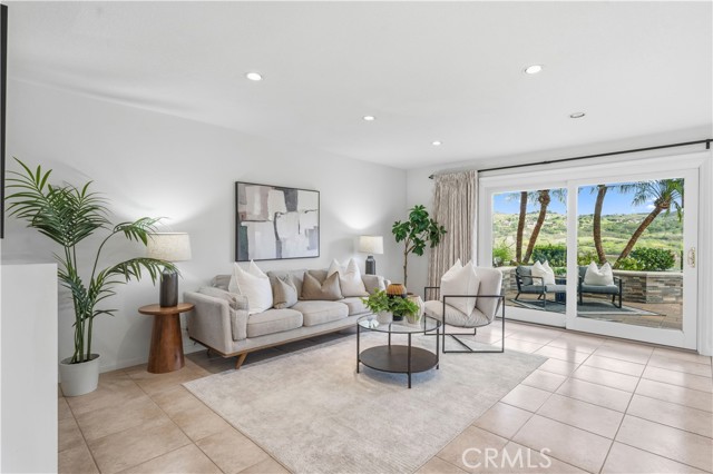 Detail Gallery Image 17 of 71 For 16 Baristo, Irvine,  CA 92612 - 3 Beds | 2/1 Baths