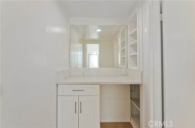 6335 Whitsett Avenue, Valley Glen CA: https://media.crmls.org/medias/10dc9f0b-57a8-4dd1-b7fb-cadaad7715bb.jpg