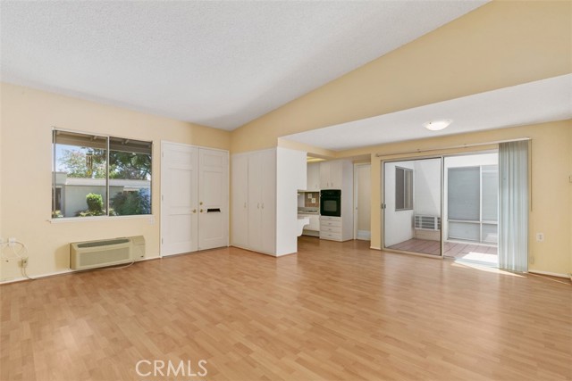 Detail Gallery Image 6 of 33 For 386 Avenida Castilla #C,  Laguna Woods,  CA 92637 - 2 Beds | 1 Baths