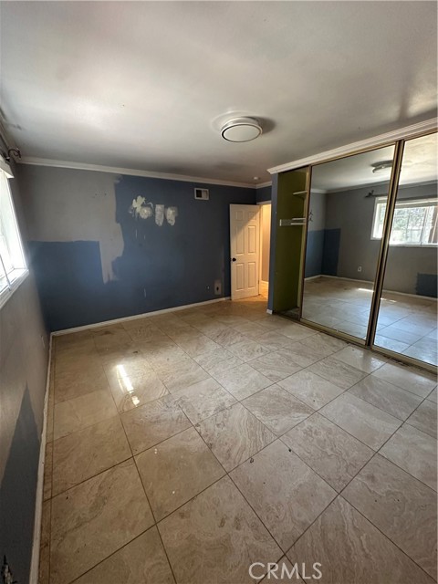 15926 Napa Street, North Hills CA: https://media.crmls.org/medias/10dd7ea7-79bd-4e45-8de1-9483d0c282b2.jpg