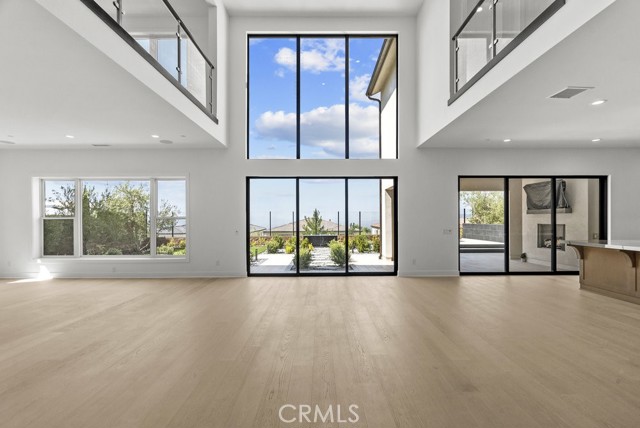 20434 W Albion Way, Porter Ranch CA: https://media.crmls.org/medias/10ddb545-f611-4d0f-bed2-bda27a96ad37.jpg