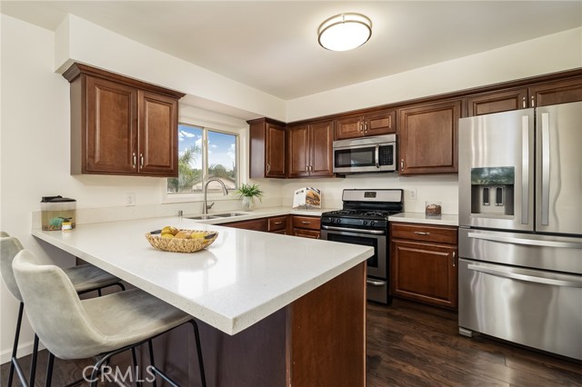 Detail Gallery Image 9 of 25 For 8104 Brock Ct, Lemon Grove,  CA 91945 - 3 Beds | 2 Baths