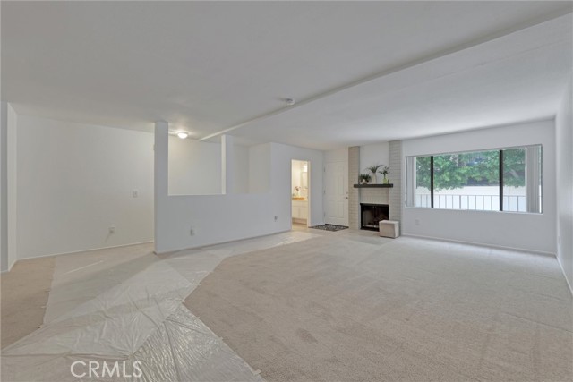 10229 Variel Avenue, Chatsworth CA: https://media.crmls.org/medias/10ddd8e1-572c-4725-b214-9ad5d5c6ae7a.jpg