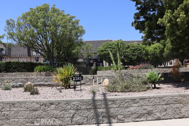 2385 Roscomare Road, Bel Air CA: https://media.crmls.org/medias/10de16ab-593a-4de4-91fd-5345d06dc9e9.jpg
