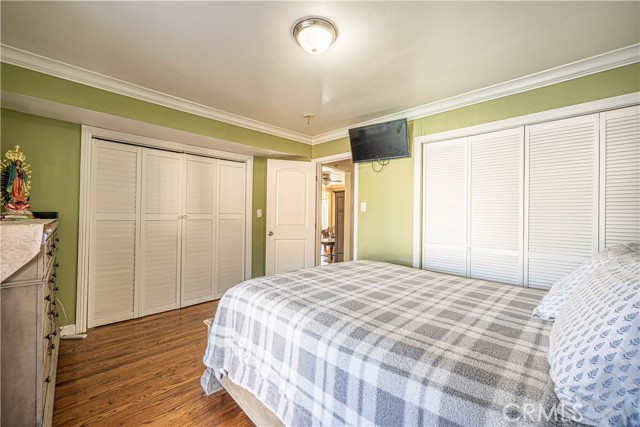 1915 E 55th Street, Long Beach CA: https://media.crmls.org/medias/10dfc498-d1da-4ca8-b532-b7f767fe1037.jpg