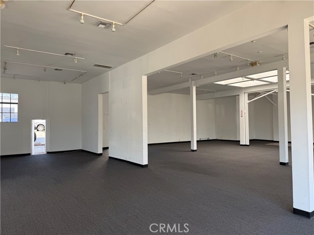  Commercial for Sale in Los Angeles, California