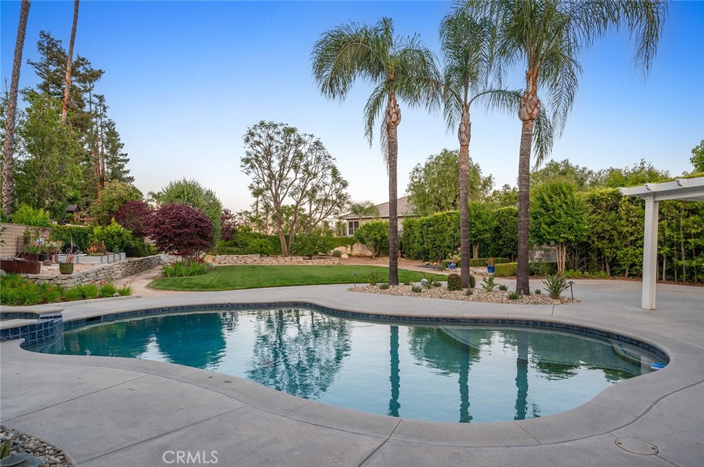 MLS #CV25117582 img 42