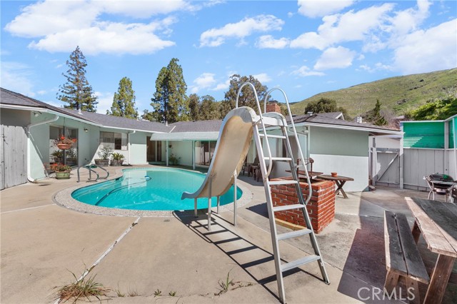 Detail Gallery Image 32 of 46 For 2021 Skylark, San Luis Obispo,  CA 93401 - 4 Beds | 2/1 Baths