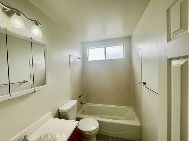 Detail Gallery Image 10 of 12 For 3359 Butterfield Ave, La Verne,  CA 91750 - 2 Beds | 1 Baths