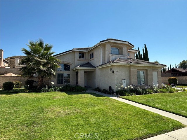 Detail Gallery Image 12 of 14 For 2342 Fitzgerald Rd, Simi Valley,  CA 93065 - 4 Beds | 3 Baths