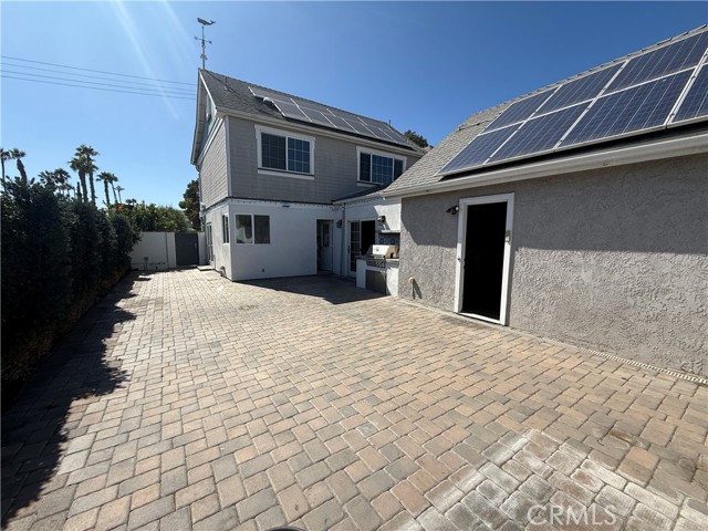 Detail Gallery Image 12 of 33 For 1702 Lake Street, Huntington Beach,  CA 92648 - 4 Beds | 3 Baths