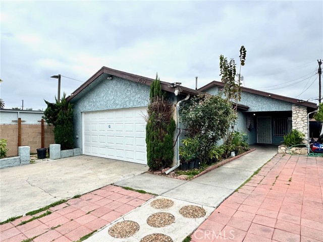 Detail Gallery Image 1 of 4 For 7039 Denver Ave, Los Angeles,  CA 90044 - 3 Beds | 2 Baths