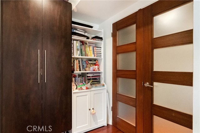 Detail Gallery Image 24 of 40 For 13231 Fiji Way #H,  Marina Del Rey,  CA 90292 - 3 Beds | 2/1 Baths