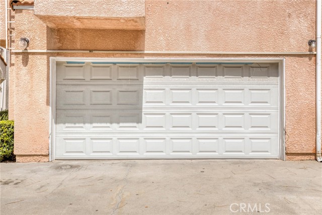 14383 Nordhoff Street, Panorama City CA: https://media.crmls.org/medias/10e33b2e-8dc8-4ef4-a0f5-bff03d569a8b.jpg