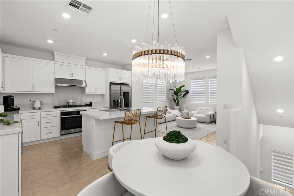 10e33e15 Dc6d 44e4 8e8a 00677c636d6b