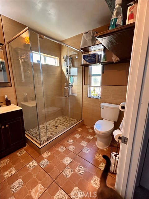 Detail Gallery Image 17 of 40 For 6147 Gundry, Long Beach,  CA 90805 - 4 Beds | 4 Baths