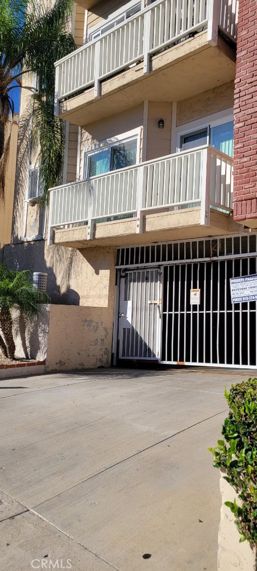 Detail Gallery Image 27 of 29 For 5135 Zelzah #101,  Encino,  CA 91316 - 2 Beds | 2 Baths