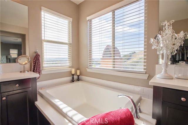 Detail Gallery Image 35 of 52 For 32640 Cougar Pass Ct, Winchester,  CA 92596 - 5 Beds | 3/1 Baths