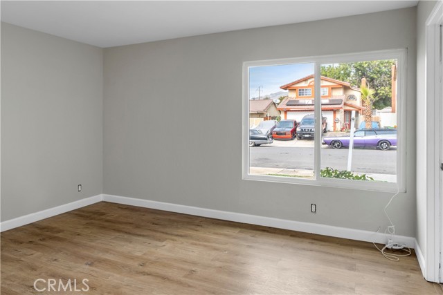 Detail Gallery Image 14 of 29 For 23677 Parkland Ave, Moreno Valley,  CA 92557 - 4 Beds | 2/1 Baths