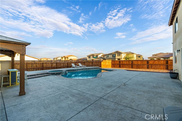 Detail Gallery Image 44 of 49 For 2434 Lugar Hermoso Ct, Rosamond,  CA 93560 - 4 Beds | 2/1 Baths