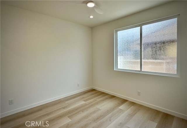 Image 22 of 63 For 6168 Briercrest Avenue