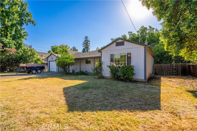 Detail Gallery Image 1 of 1 For 20 Mary Ln, Red Bluff,  CA 96080 - 3 Beds | 2 Baths