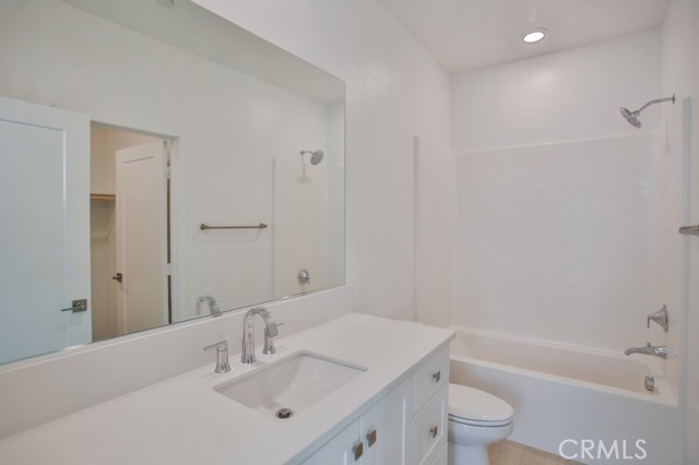 Detail Gallery Image 43 of 58 For 1878 S Westside Dr #44,  Anaheim,  CA 92805 - 3 Beds | 3/1 Baths