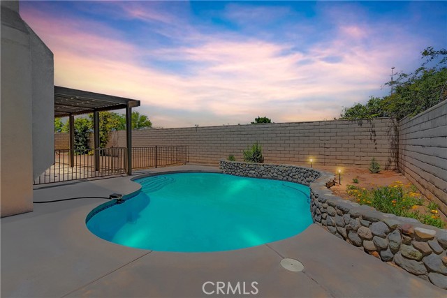 Detail Gallery Image 37 of 46 For 13984 Palomino Ct, Victorville,  CA 92394 - 5 Beds | 3 Baths