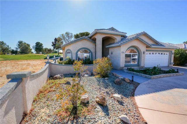 Detail Gallery Image 12 of 74 For 14987 Tournament Dr, Helendale,  CA 92342 - 3 Beds | 2 Baths