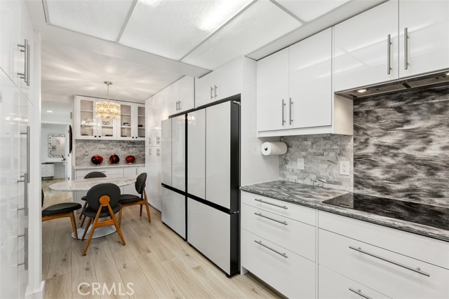 Detail Gallery Image 9 of 21 For 789 via Los Altos #B,  Laguna Woods,  CA 92637 - 2 Beds | 2 Baths